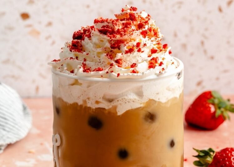 5-Ingredient Berry Chantilly Latte | Bold Kitchen