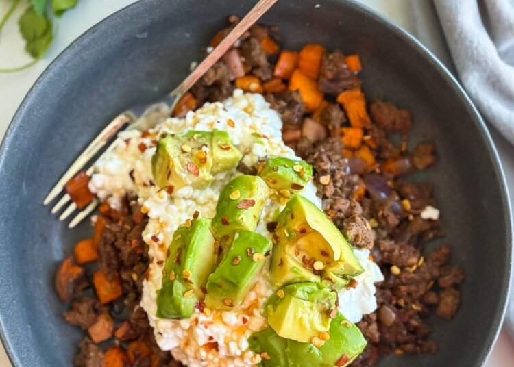 Floor Beef Cottage Cheese Bowl – WellPlated.com