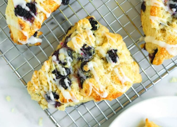 Simple Blueberry Scones Recipe