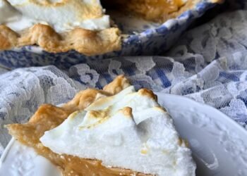 OLD FASHIONED BUTTERSCOTCH PIE – The Southern Girl Cooks