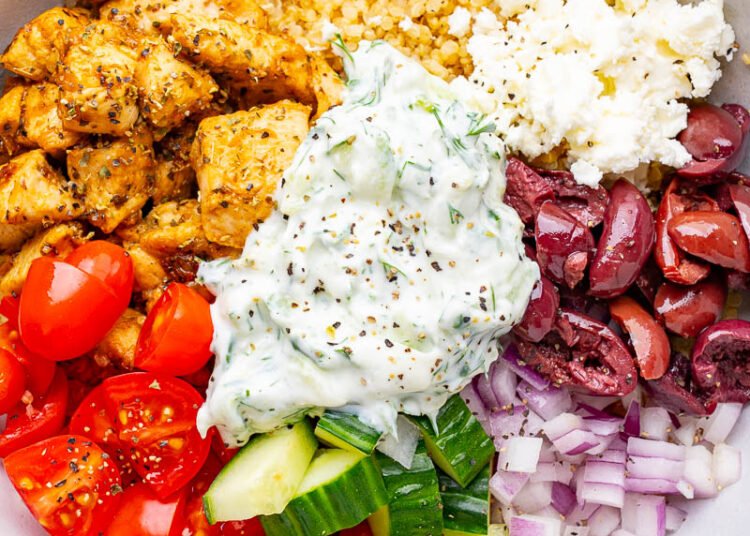 Greek Hen Quinoa Bowls – Closet Cooking