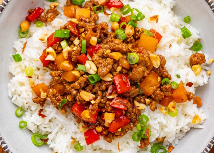 Kung Pao Floor Hen – Closet Cooking