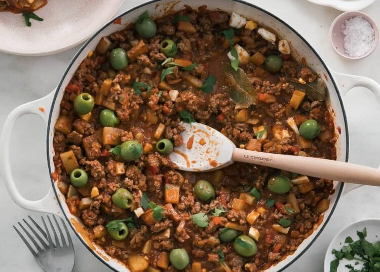 Cuban Picadillo Recipe (Genuine and Scrumptious)