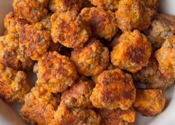 SAUSAGE BALLS CLASSIC RECIPE – The Southern Woman Cooks