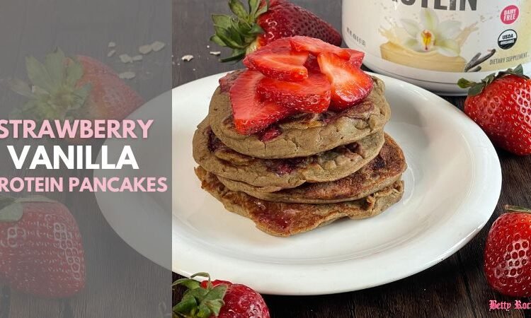 Strawberry Vanilla Protein Pancakes (no eggs)