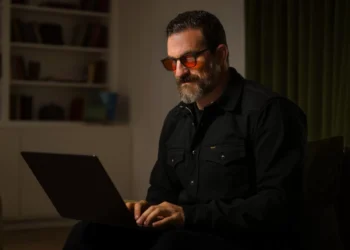 Andrew Huberman’s Science-Backed Morning Routine