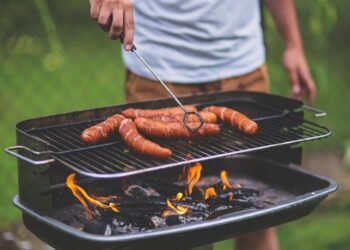 Methods to Use Charcoal Grill Vents