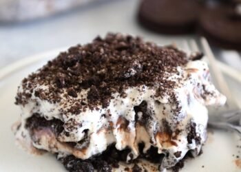 Simple Oreo Ice Cream Dessert