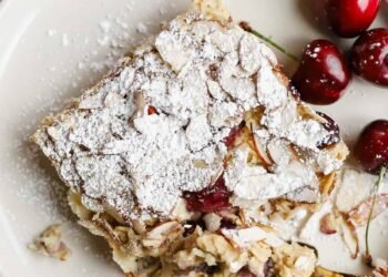 Cherry Almond Croissant Baked Oats