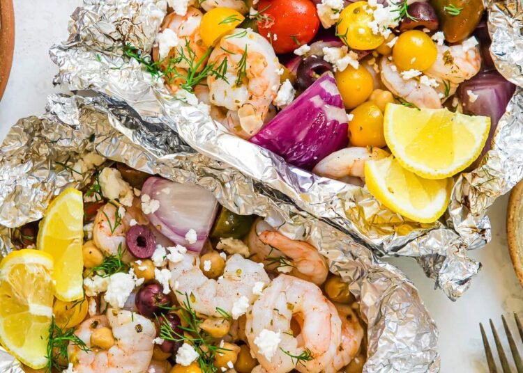 Shrimp Foil Packets | Greek Fashion for Fast Summer time Meals