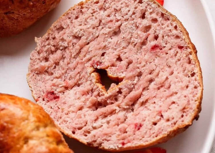Strawberry Cottage Cheese Bagels – Match Foodie Finds
