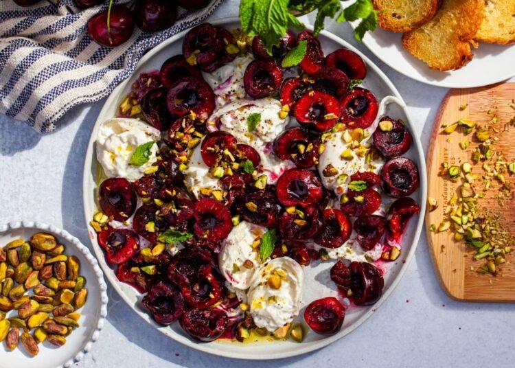 burrata with crushed cherries and pistachios – smitten kitchen