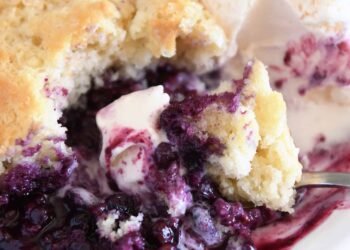 Triple Berry Cobbler – Mel’s Kitchen Cafe
