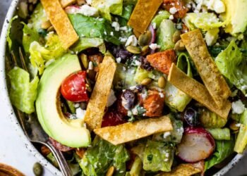 Mexican Salad With Roasted Candy Potatoes and Black Beans