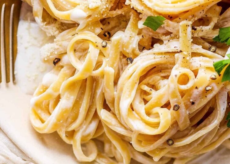 Cottage Cheese Alfredo (high-protein!) – Match Foodie Finds