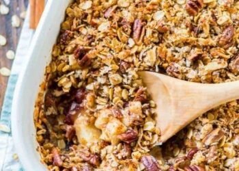 Simple Vegan Apple Crisp (Gluten-Free Too!)