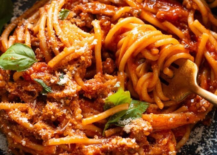 On the spot Pot Spaghetti Recipe – Pinch of Yum