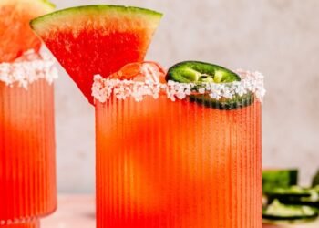Jalapeño Watermelon Margarita (5-ingredients)