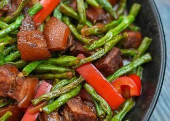 Ginisang Sitaw with Bell Pepper