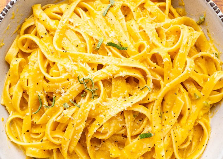 Butternut Squash Alfredo Pasta – Closet Cooking