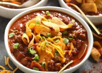 Greatest Chili Recipe (5-star Beef Chili!)