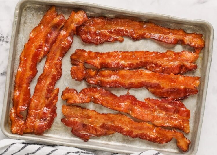 How one can Cook dinner Bacon within the Oven