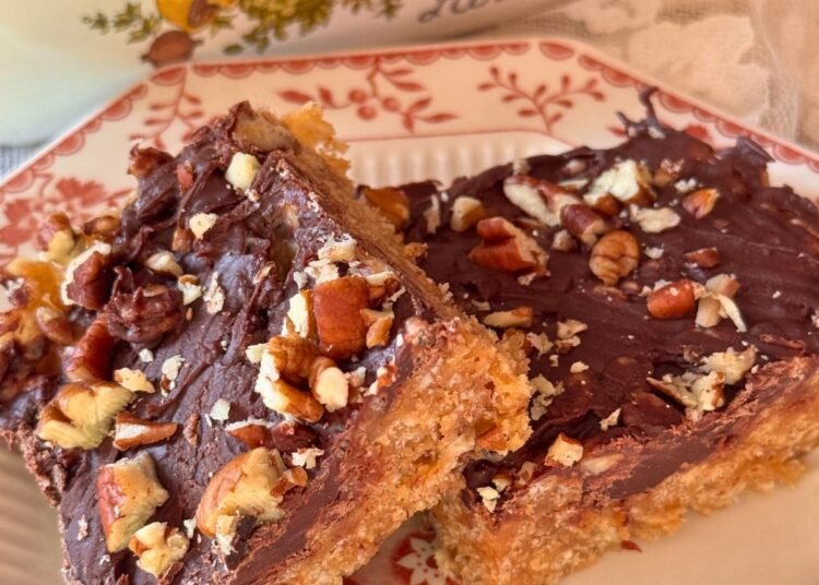 PEANUT BUTTER CEREAL TREATS – The Southern Woman Cooks