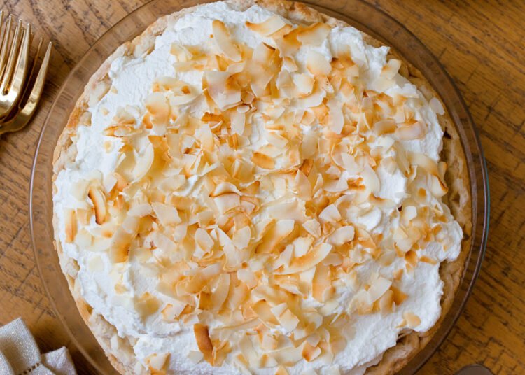 Vegan Coconut Pie Recipe – Chocolate Coated Katie
