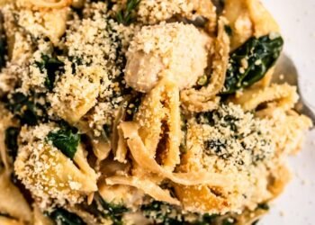 Caramelized Onion Spinach Hen Pasta Bake