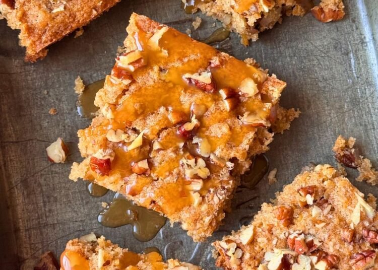 APPLE PECAN SQUARES – The Southern Woman Cooks