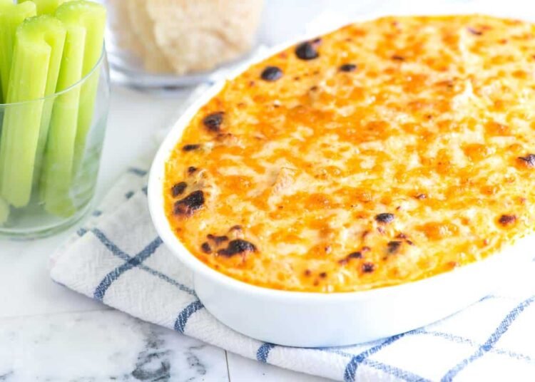 Baked Buffalo Hen Dip Recipe