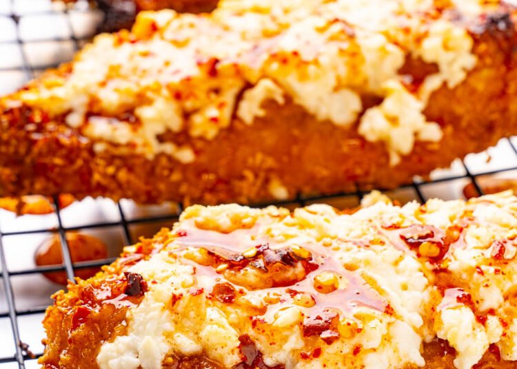Crispy Scorching Honey Feta Rooster