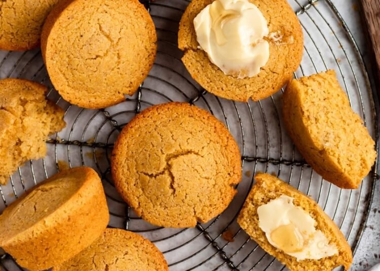 The BEST Gluten-Free Cornbread Muffins (fluffy & prepared in 30 minutes)