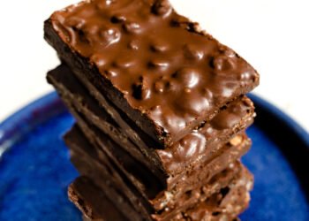 Home made Crunch Bars – Simply 2 Elements!