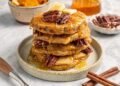 Fluffy Pumpkin Pancakes | Skinnytaste