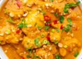 Sluggish Cooker Rooster and Pumpkin Curry