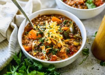 Hearty Stuffed Pepper Soup