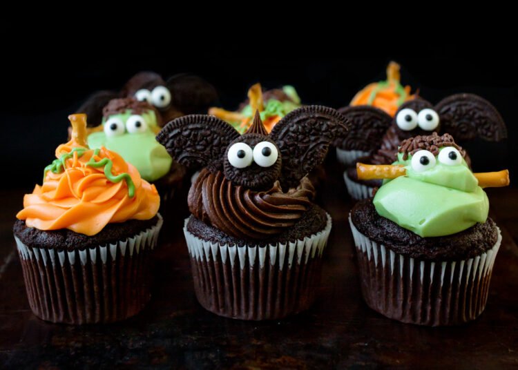 Vegan Halloween Cupcakes – Chocolate Coated Katie