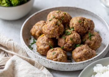 Juicy Pork Meatballs