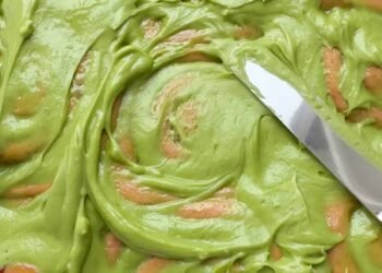 Strawberry Matcha Latte Rolls – A Cozy Kitchen