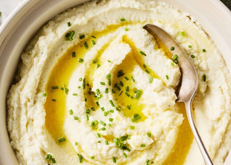 Cauliflower Mashed Potatoes Recipe – Love and Lemons