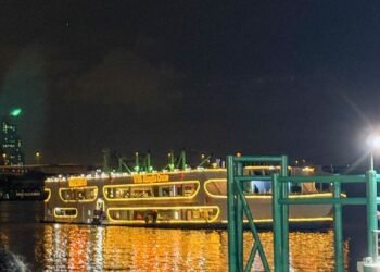 My Expertise on the Vijit Chao Phraya Dinner Cruise – dixonthum