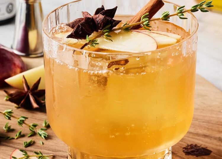 15 Finest Thanksgiving Cocktails – Recipes by Love and Lemons