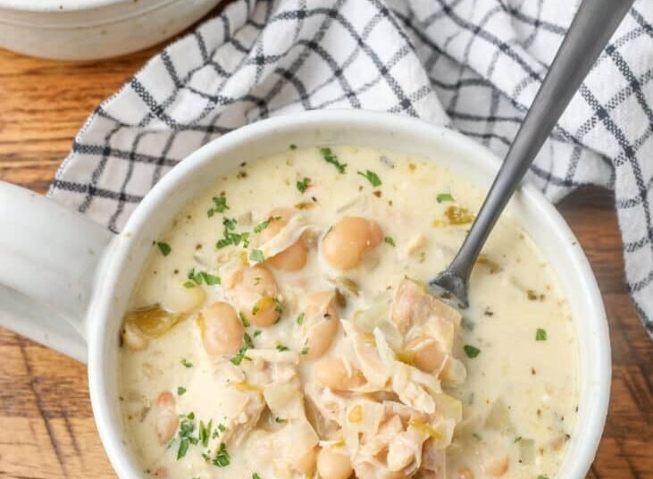 Simple White Hen Chili – Barefeet within the Kitchen