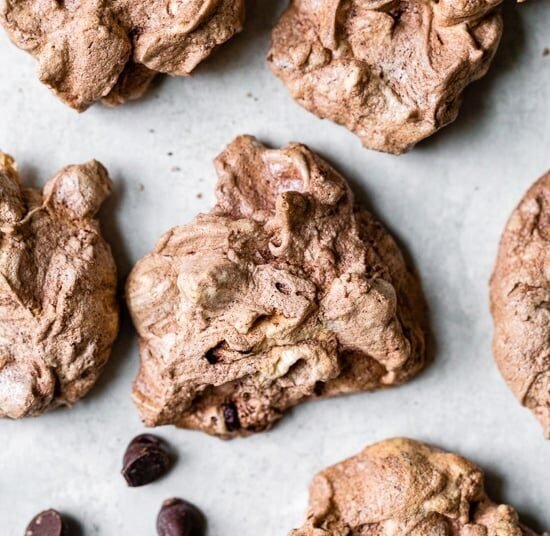 Chocolate Chip Cloud Cookies – Straightforward Meringue Cookies
