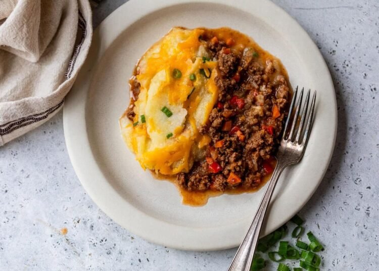 Sloppy Joe Casserole – WellPlated.com