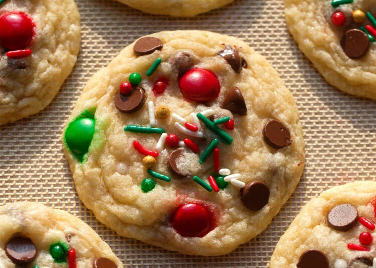 Vegan Christmas Cookies – 35 BEST Vacation Cookie Recipes!