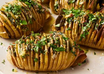 30 Greatest Christmas Facet Dishes