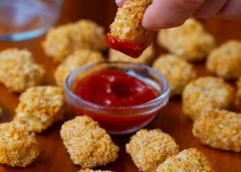 Cauliflower Tater Tots – Crispy Baked Recipe (Simply 5 components!)