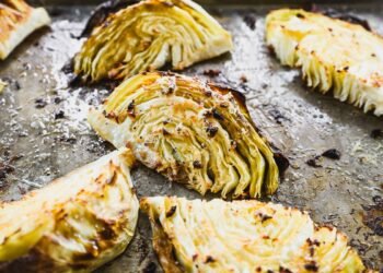 18 Cabbage Recipes You will Placed on Repeat – WellPlated.com